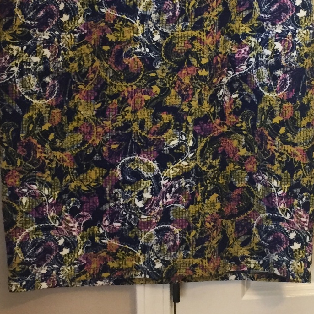 LuLaRoe Pencil Skirt - 2XL - Picture 2 of 6